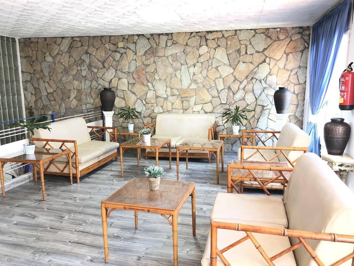 Hostal Univers Calella Dış mekan fotoğraf