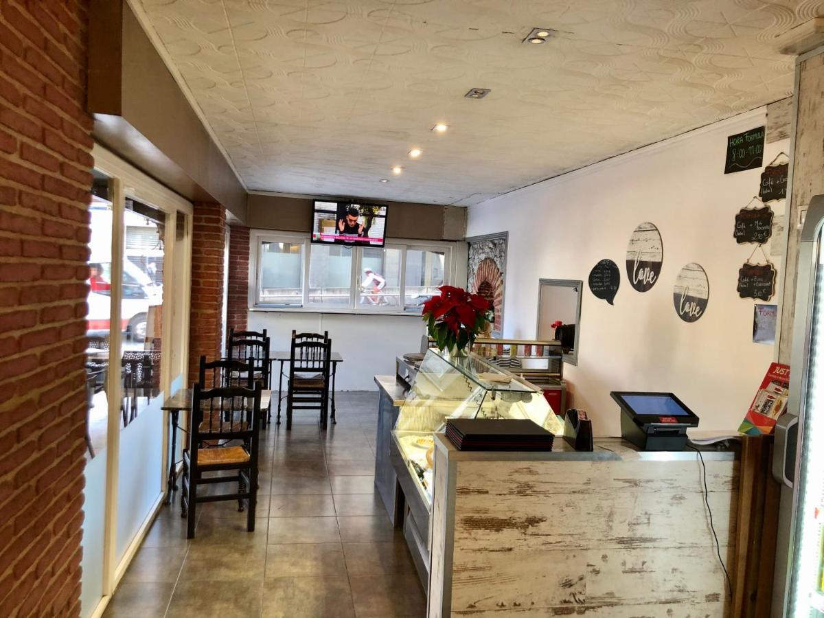 Hostal Univers Calella Dış mekan fotoğraf